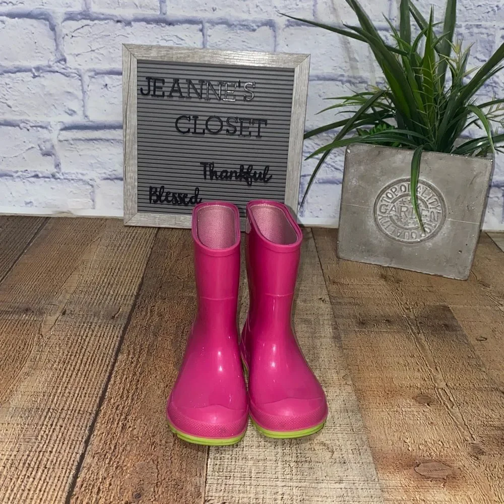 Pink and green‎ rain boots size 5/6